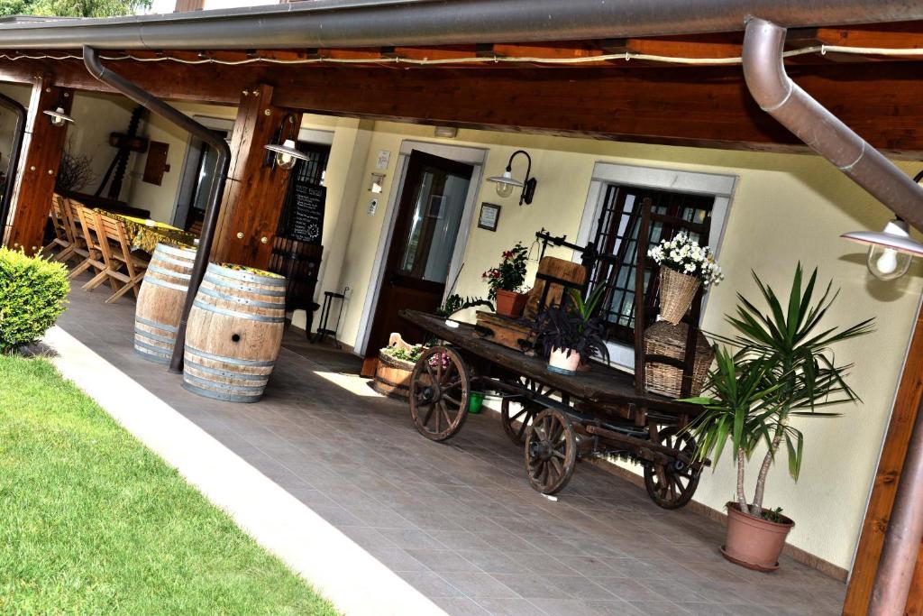 Agriturismo La Rosta Alloggio per agriturismo